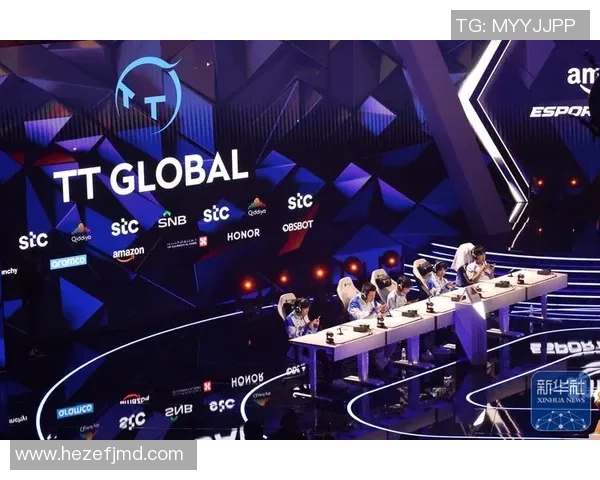 世界球星五人制足球赛激战正酣 全球顶级球员争夺冠军荣耀