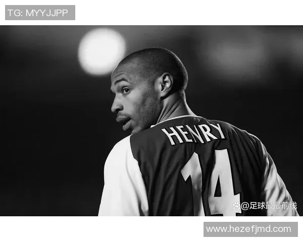 为足球球星打造专属造型的理发师是谁 他们背后的秘密与创意 为足球球星打造专属造型的理发师是谁 他们背后的秘密与创意