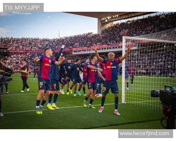 巴萨传奇女足球星:梅拉梅德引领女子足球崛起的辉煌历程 巴萨传奇女足球星:梅拉梅德引领女子足球崛起的辉煌历程